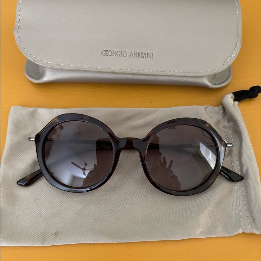 GIORGIO ARMANI SUNGLASSES